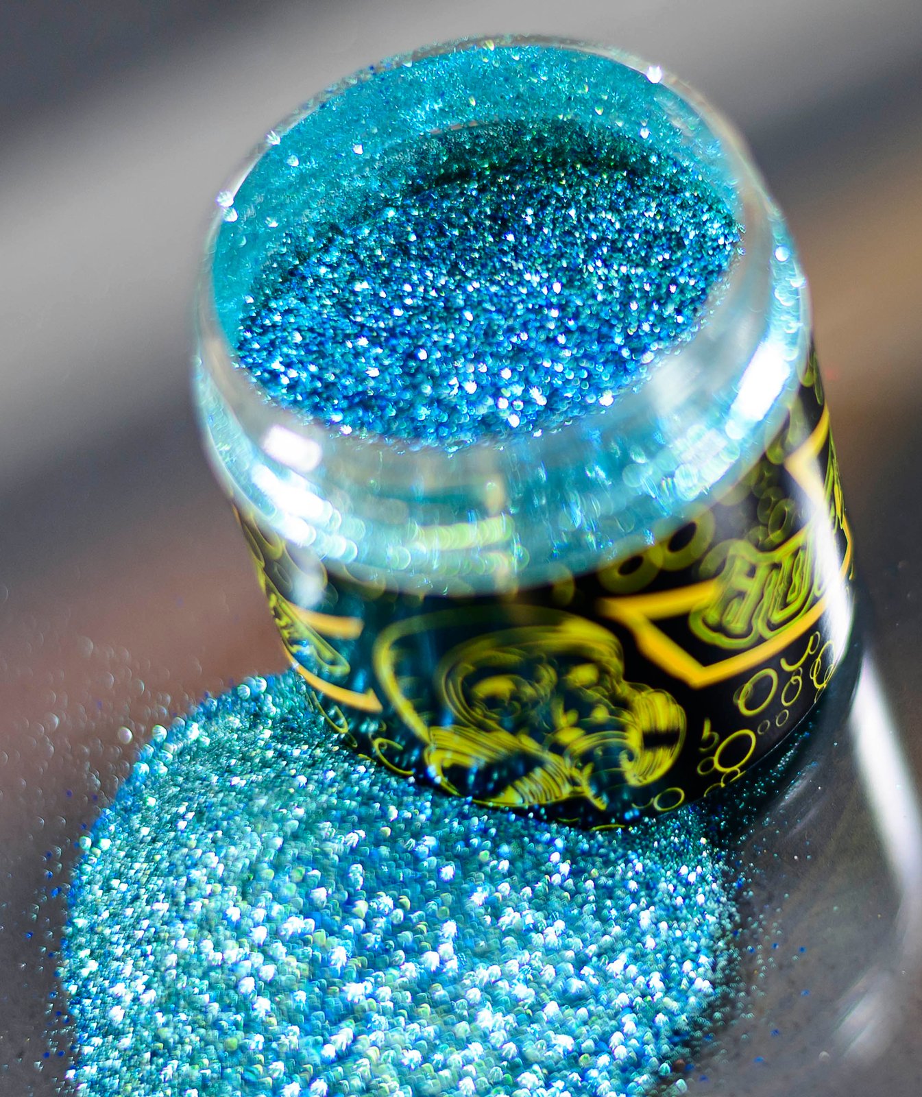 POSEIDON | PAINTHUFFER METALFLAKE